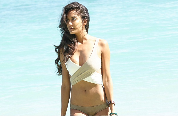 Indian Film Actresses with Six Pack Abs