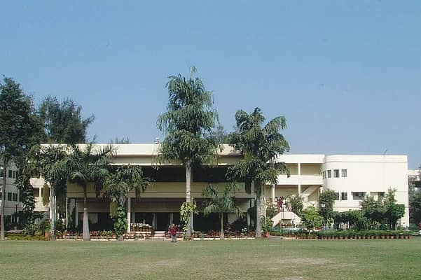 Seth M.R. Jaipuria School
